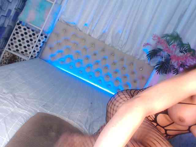 JulietteMcQueen Sex Cam Show