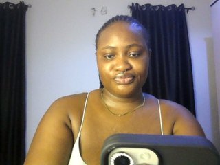 Hotchocolatee191's Live Webcam