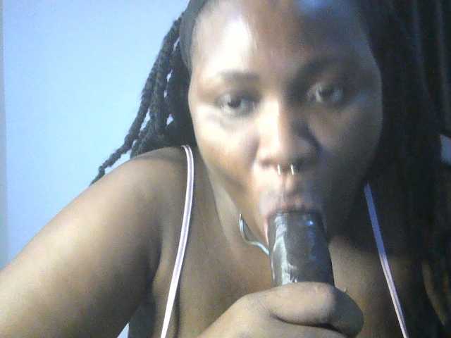 Hotchocolatee191