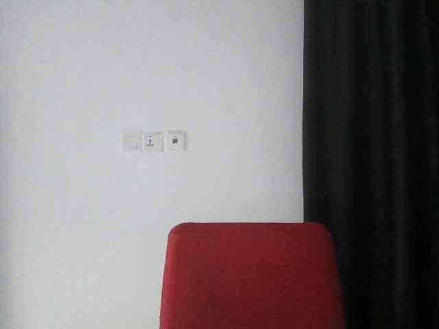 Hotchocolatee191 webcam