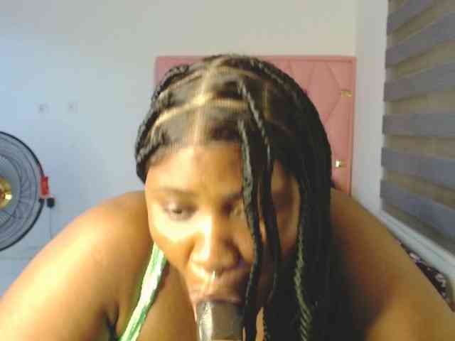 Hotchocolatee191