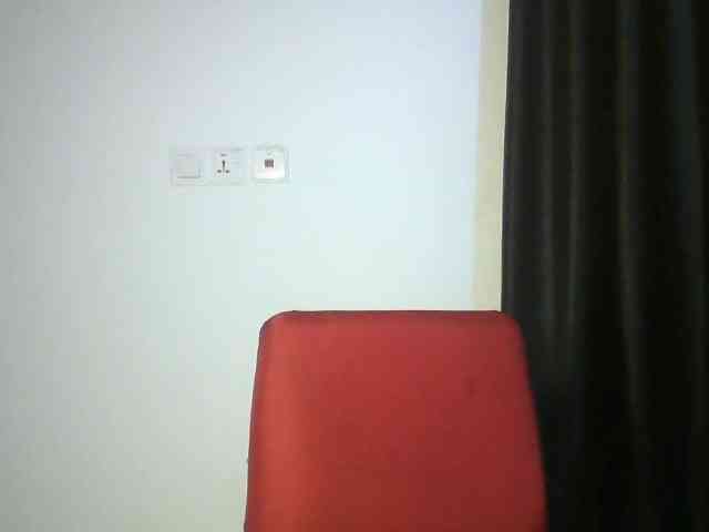 Hotchocolatee191 webcam