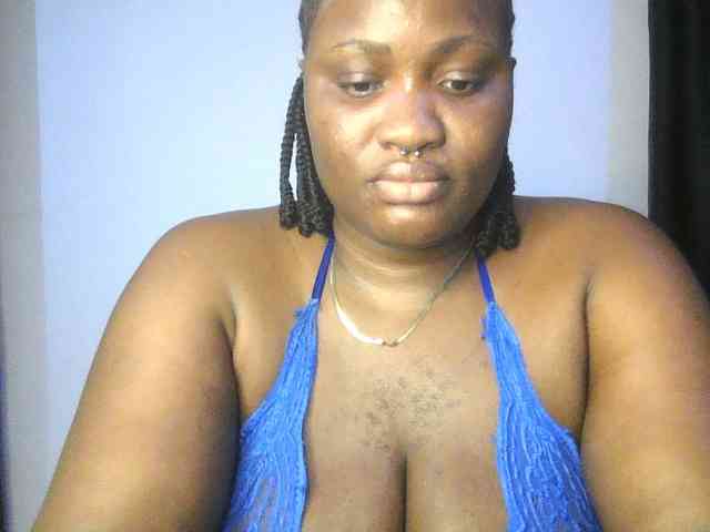 Hotchocolatee191's webcam live show