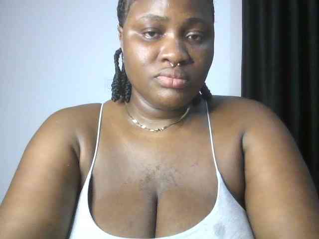 Hotchocolatee191 webcam