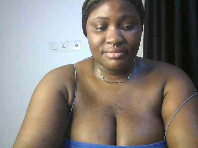 Hotchocolatee191 webcam