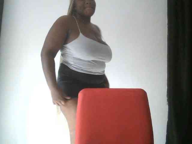 Hotchocolatee191