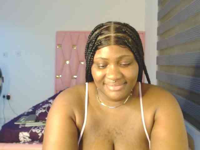 Hotchocolatee191 webcam