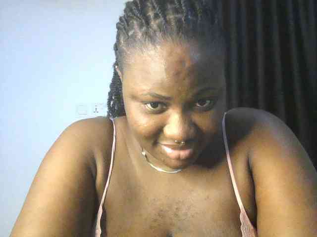 Hotchocolatee191 webcam