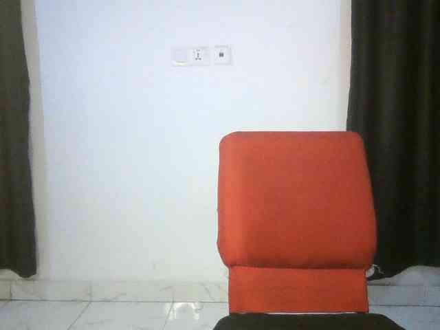 Hotchocolatee191 webcam