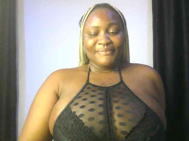 Hotchocolatee191 webcam