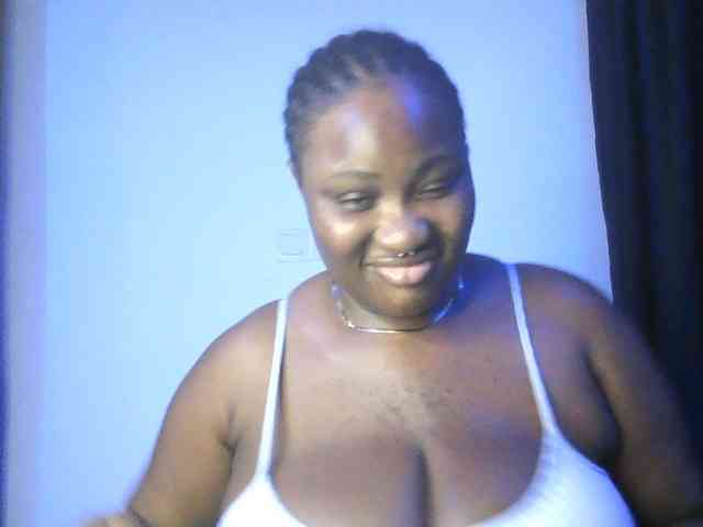Hotchocolatee191's webcam live show