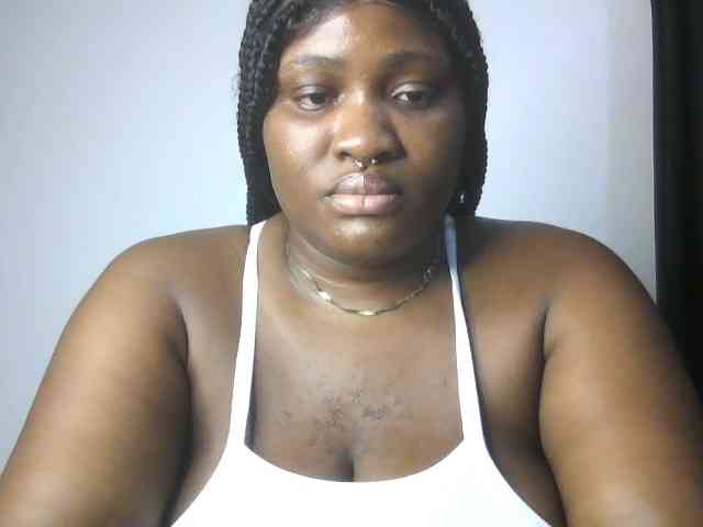Hotchocolatee191 webcam
