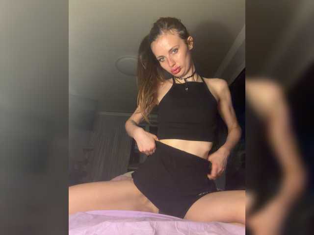 lerraaaa live cam on BongaCams
