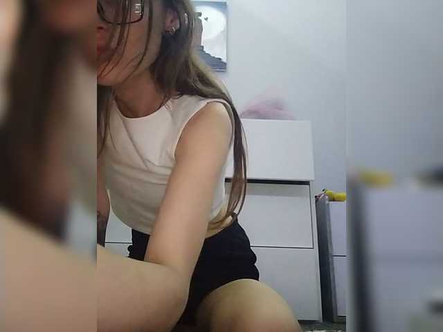 lerraaaa live cam on BongaCams