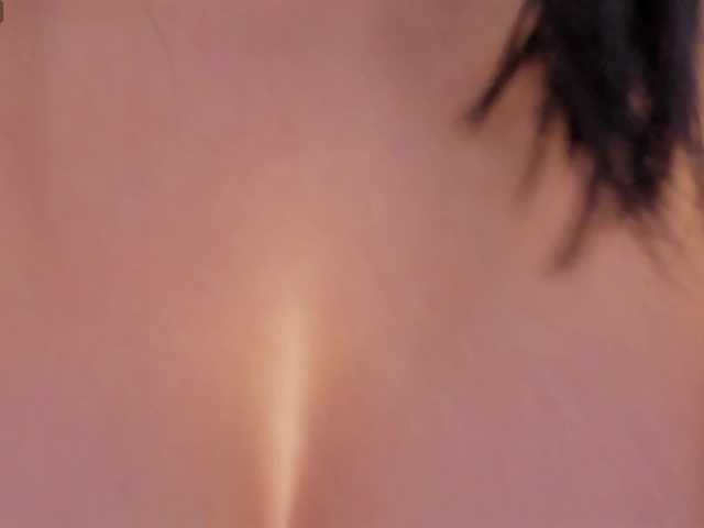 puiyee13 live cam on BongaCams
