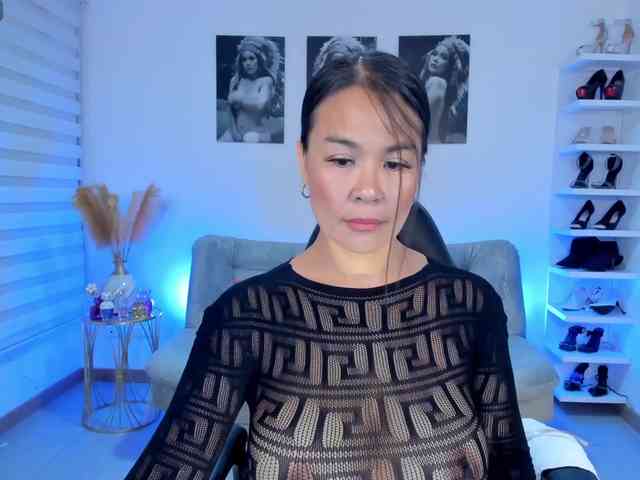 puiyee13 webcam