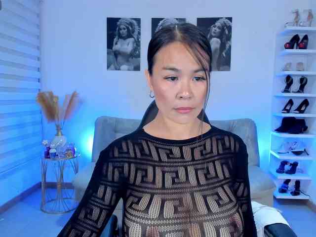 puiyee13 webcam