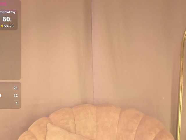 aishaBigass live cam on BongaCams
