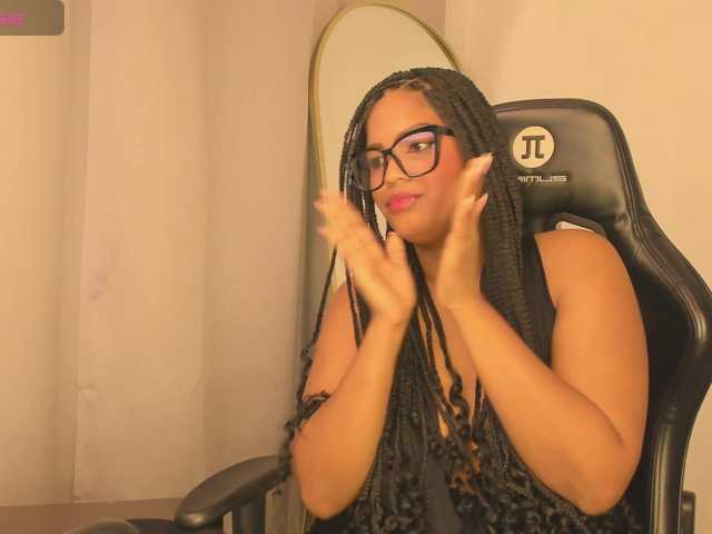 aishaBigass