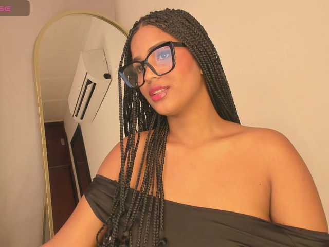 aishaBigass