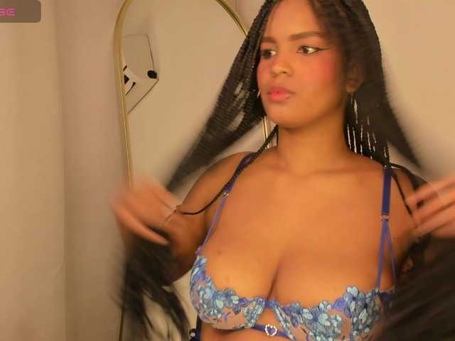 aishaBigass