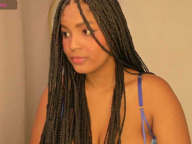 aishaBigass