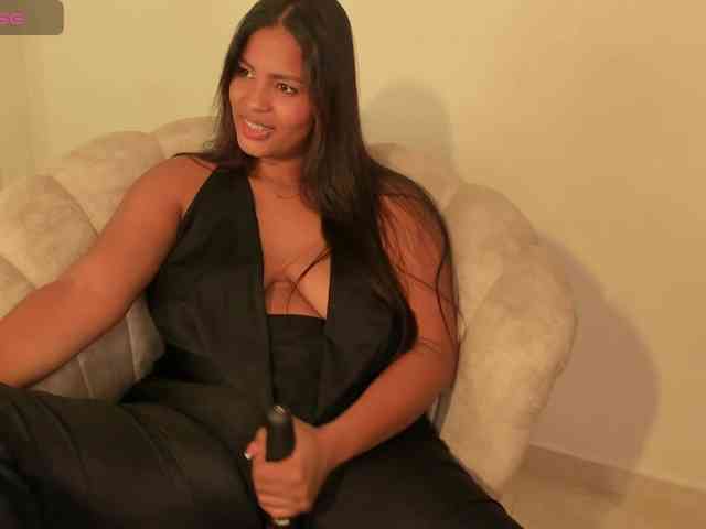 aishaBigass