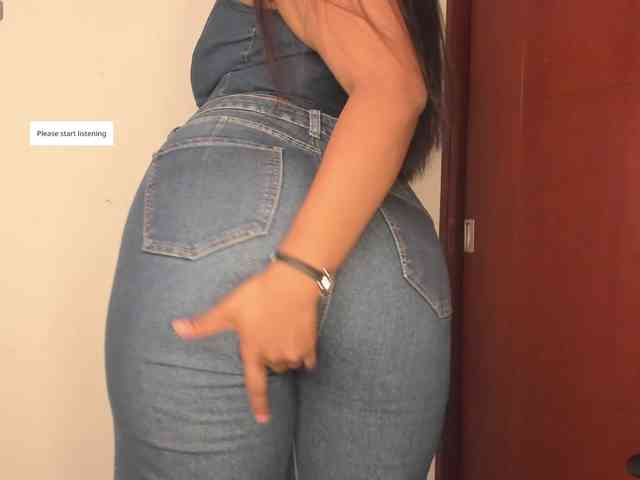 aishaBigass webcam