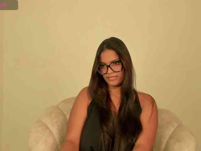 aishaBigass webcam