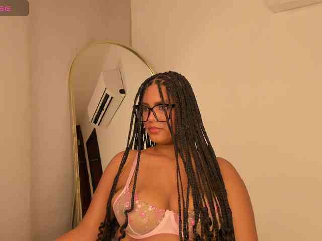 aishaBigass
