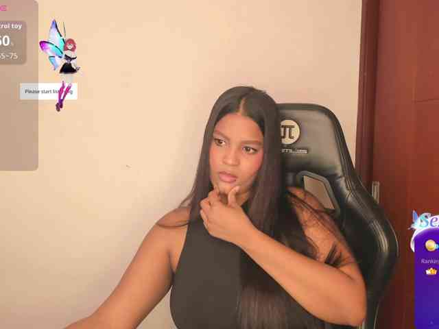 aishaBigass webcam