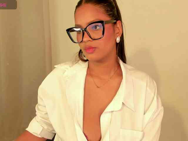 aishaBigass