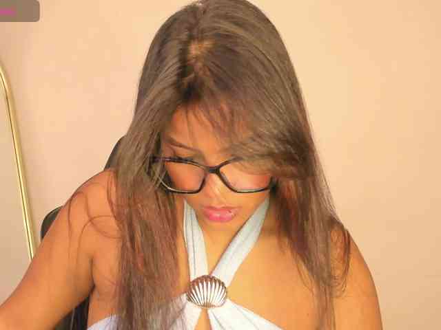 aishaBigass