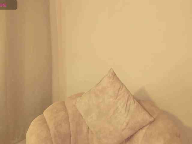 aishaBigass webcam