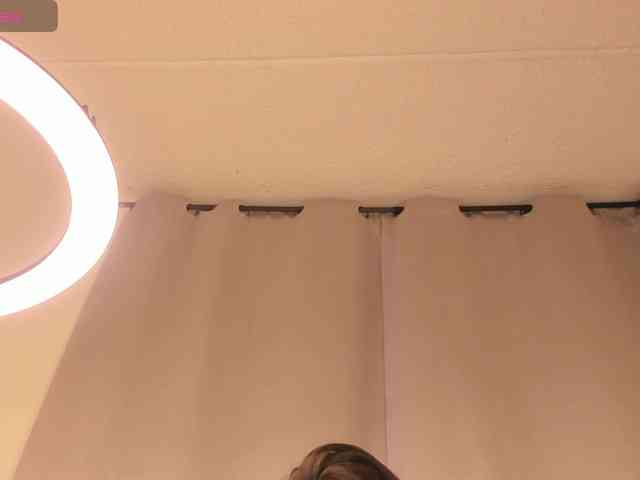 aishaBigass webcam