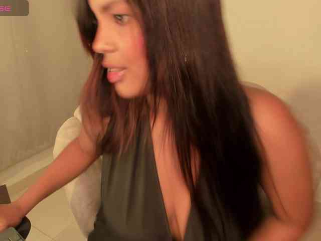 aishaBigass