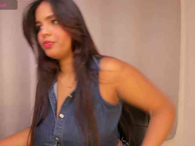 aishaBigass webcam