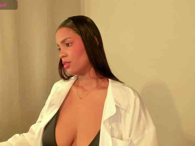 aishaBigass