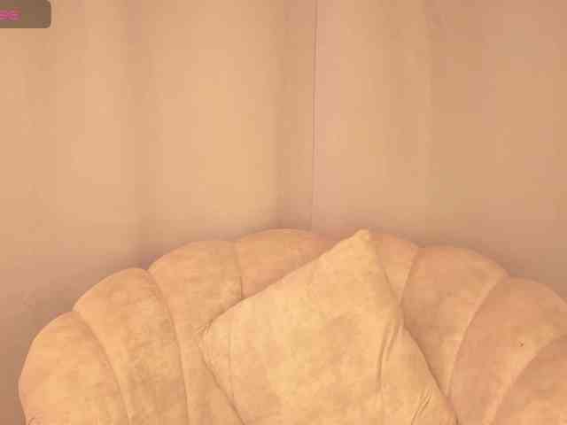 aishaBigass webcam