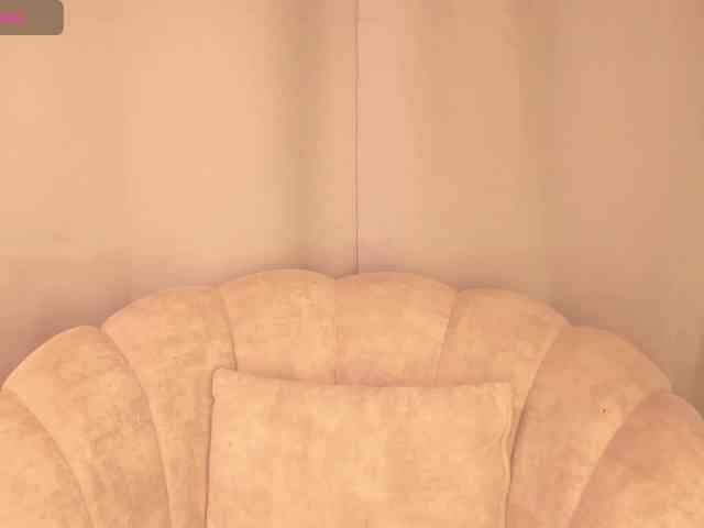 aishaBigass webcam