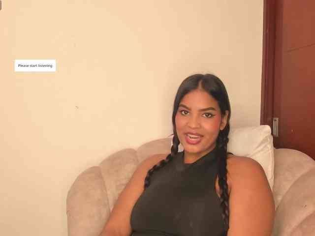aishaBigass webcam