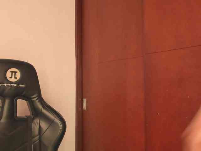aishaBigass webcam