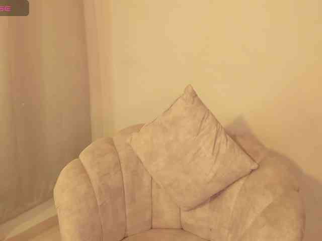 aishaBigass webcam