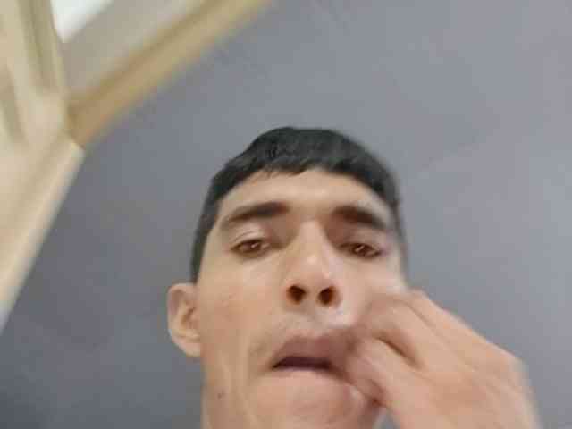 Andreshot20