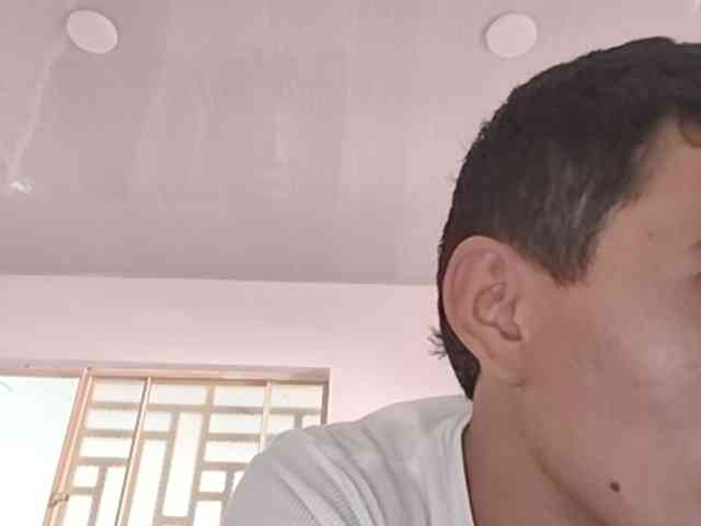 Andreshot20