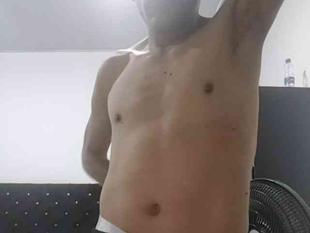 Andreshot20
