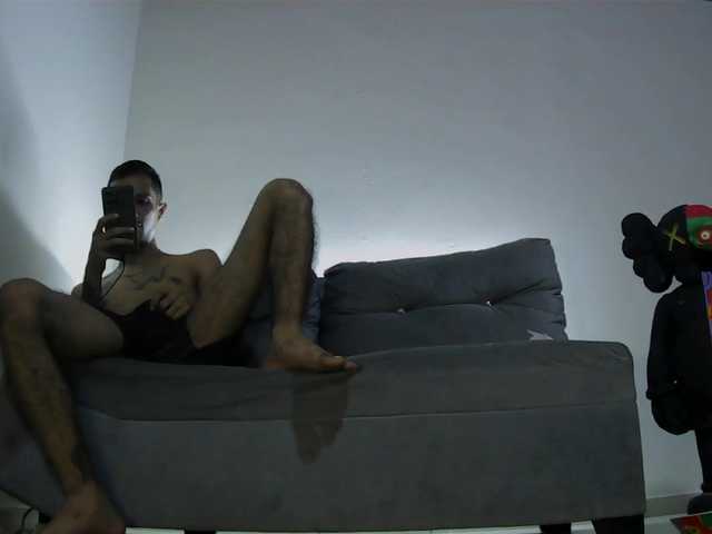 Maxandabbie live cam on BongaCams