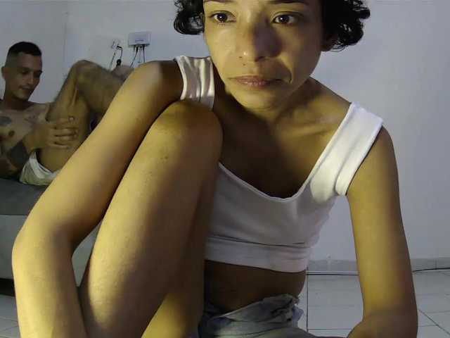 Maxandabbie live cam on BongaCams