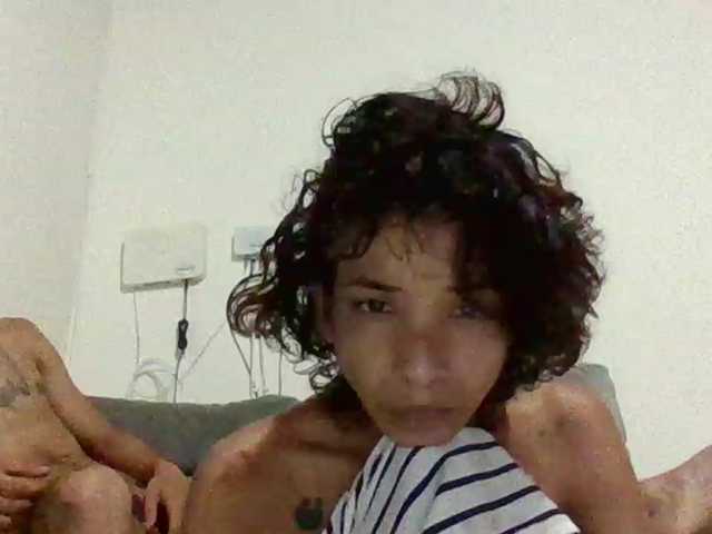 Maxandabbie's BongaCams show and profile