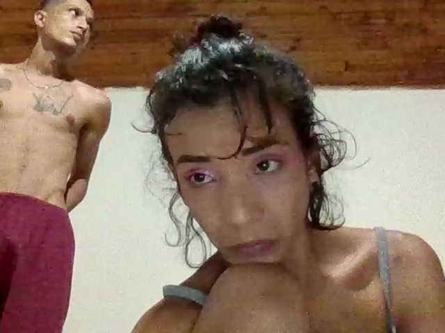 Maxandabbie's BongaCams show and profile